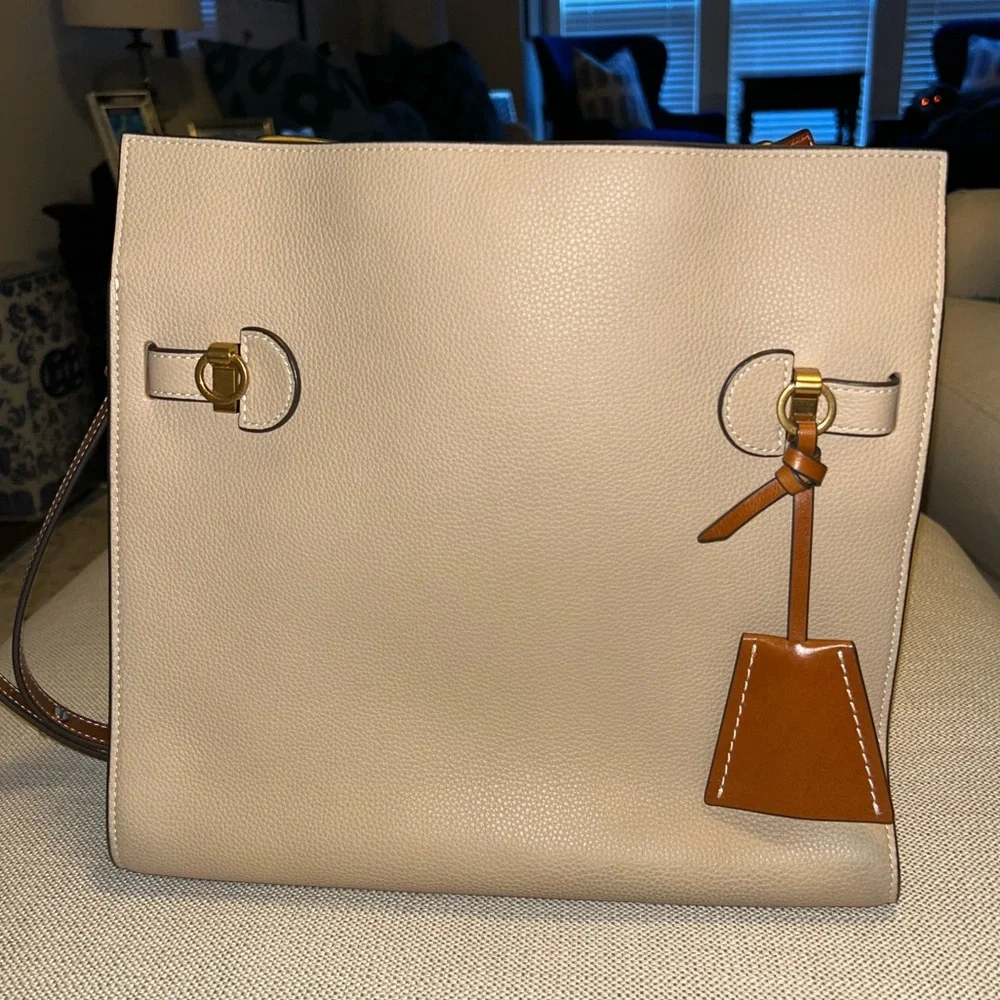 Tory Burch *Limited SoHo Edition* Lee Radziwill Pebbled Double Bag - Picture 3 of 14